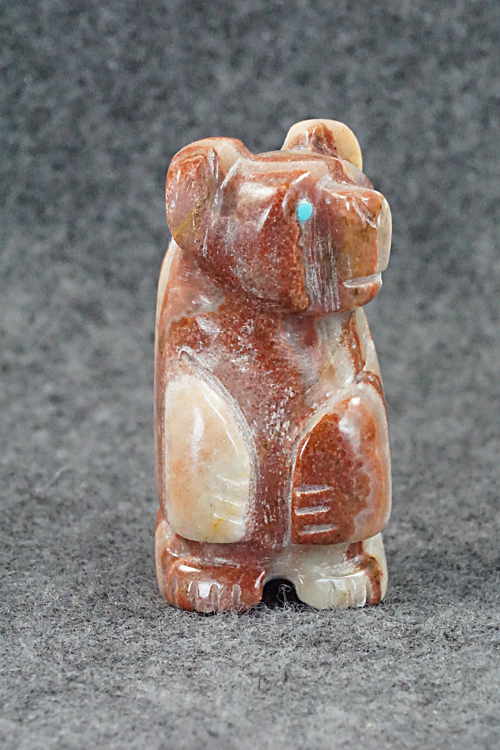 Bear Zuni Fetish Carving - Reynold Lunasee
