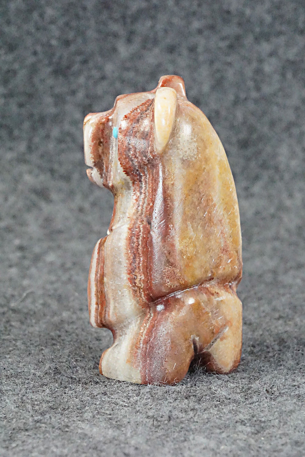 Bear Zuni Fetish Carving - Reynold Lunasee