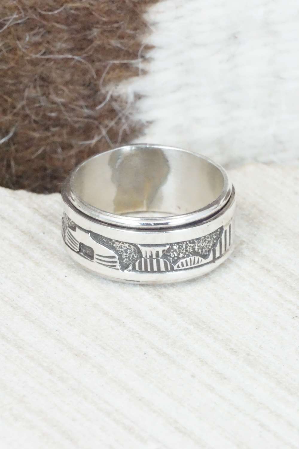 Sterling Silver Ring - Elaine Becenti - Size 9