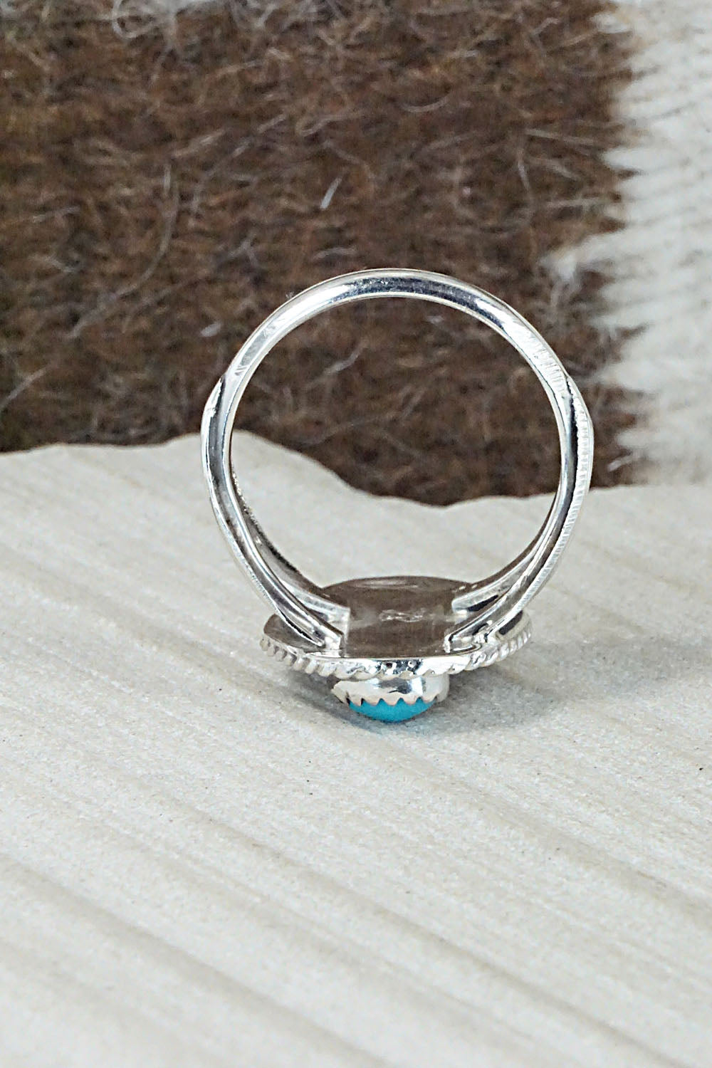 Turquoise & Sterling Silver Ring - Jeannette Saunders - Size 11