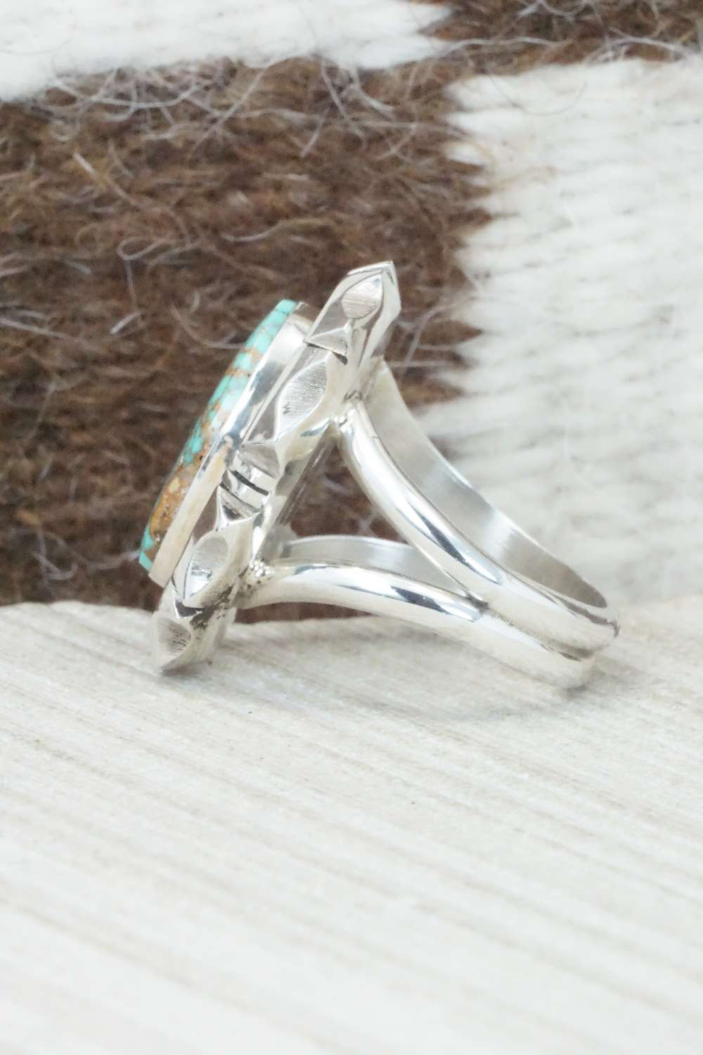 Turquoise & Sterling Silver Ring - Eddie Secatero - Size 8