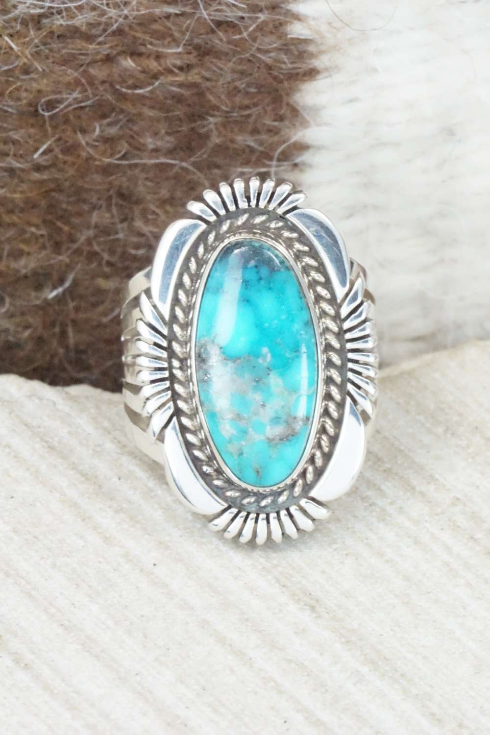Turquoise & Sterling Silver Ring - Raymond Bennett - Size 6.5