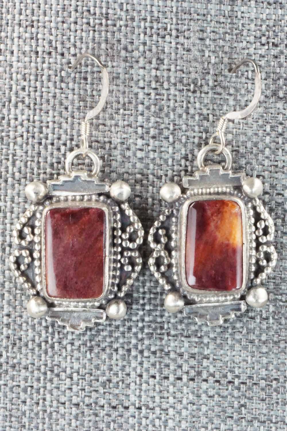 Spiny Oyster & Sterling Silver Necklace and Earrings Set - Jason Livingston