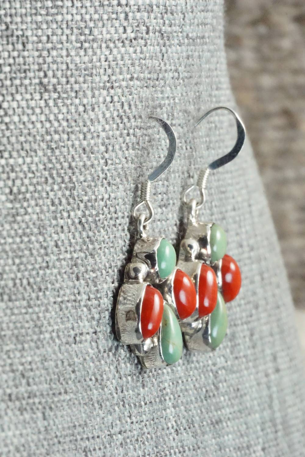 Turquoise, Spiny Oyster and Sterling Silver Earrings - Navajo