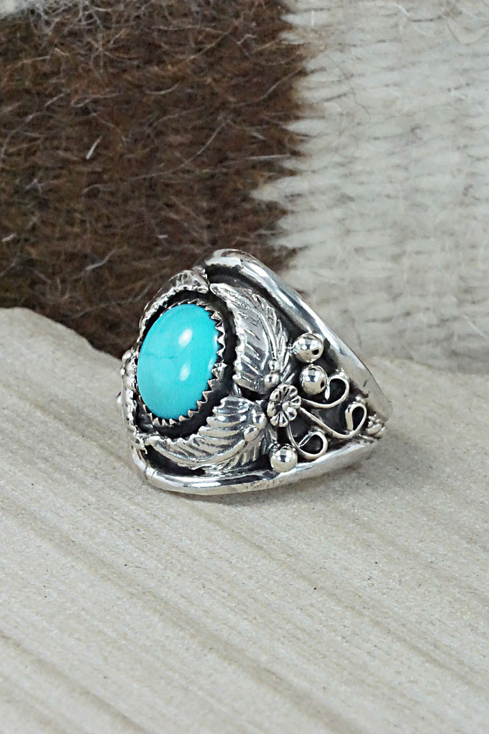 Turquoise & Sterling Silver Ring - Gilbert Smith - Size 9.5