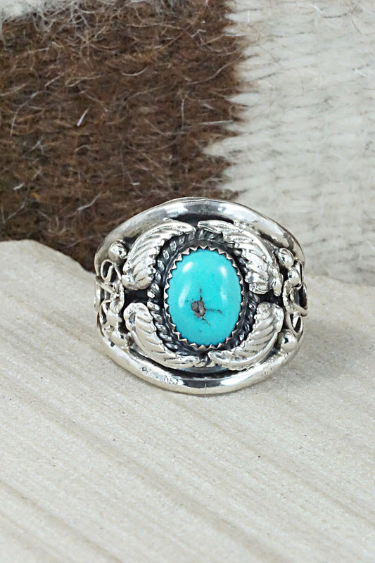 Turquoise & Sterling Silver Ring - Gilbert Smith - Size 14