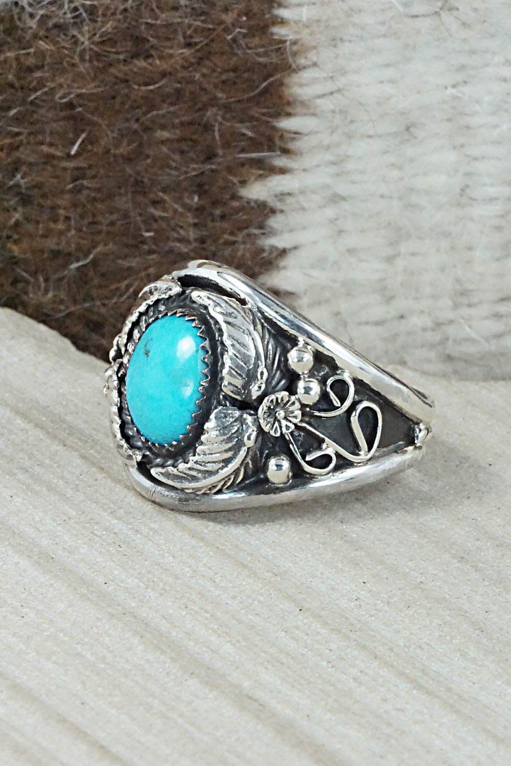 Turquoise & Sterling Silver Ring - Gilbert Smith - Size 15