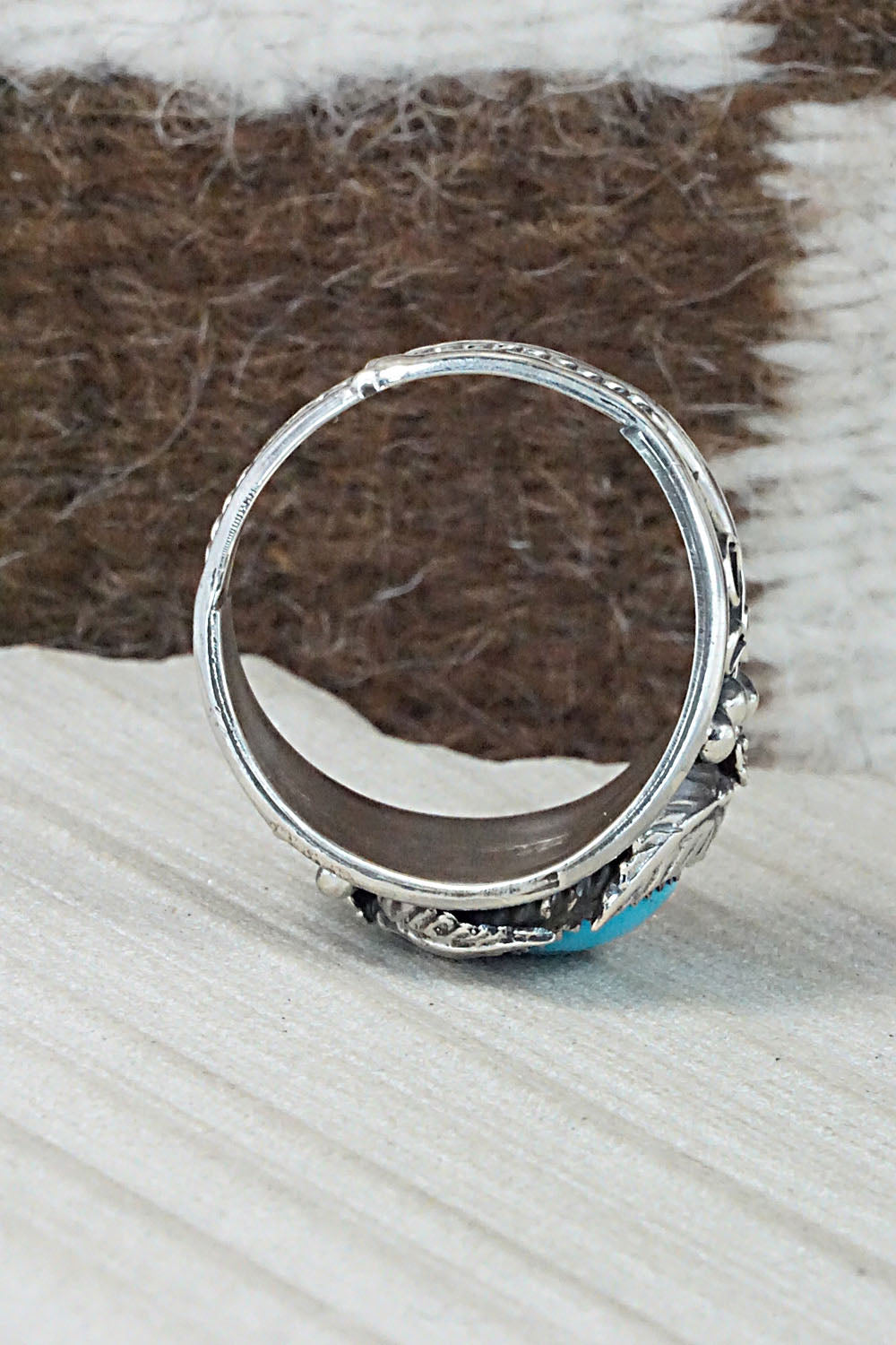 Turquoise & Sterling Silver Ring - Gilbert Smith - Size 15
