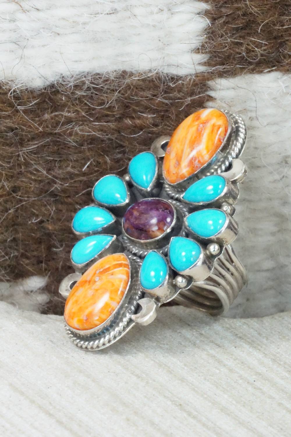 Spiny Oyster, Turquoise & Sterling Silver Ring - Navajo - Size 5.75