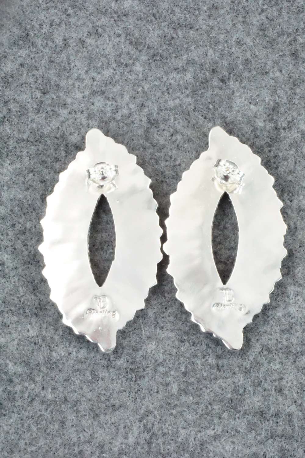 Spiny Oyster & Sterling Silver Earrings - Tamara Benally