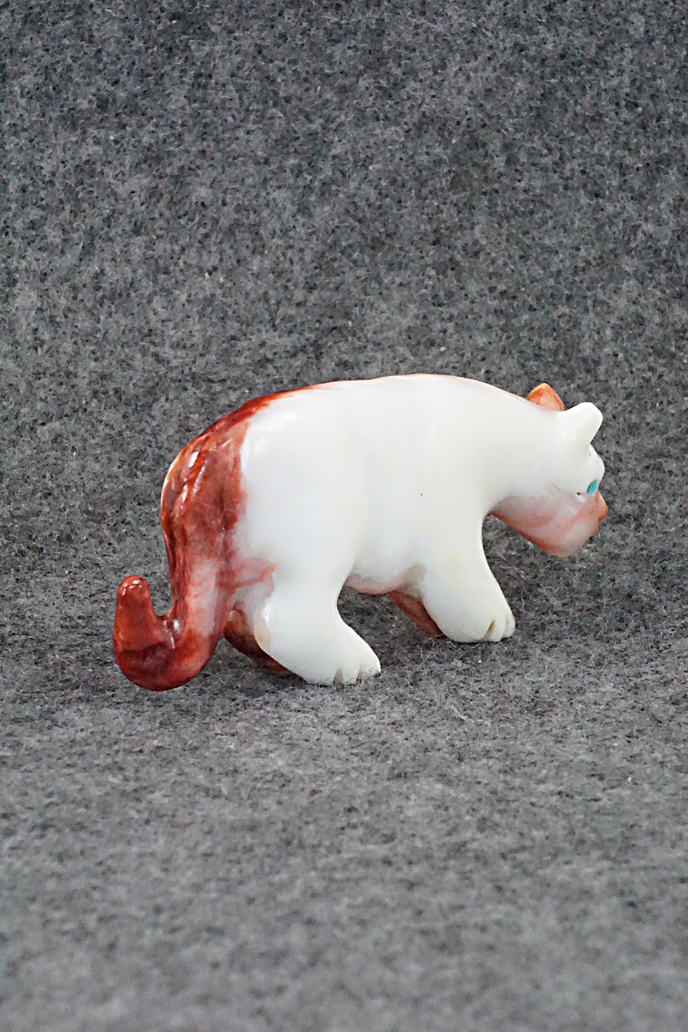 Mountain Lion Zuni Fetish Carving - Andres Quandelacy