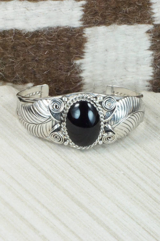 Onyx & Sterling Silver Bracelet - Navajo