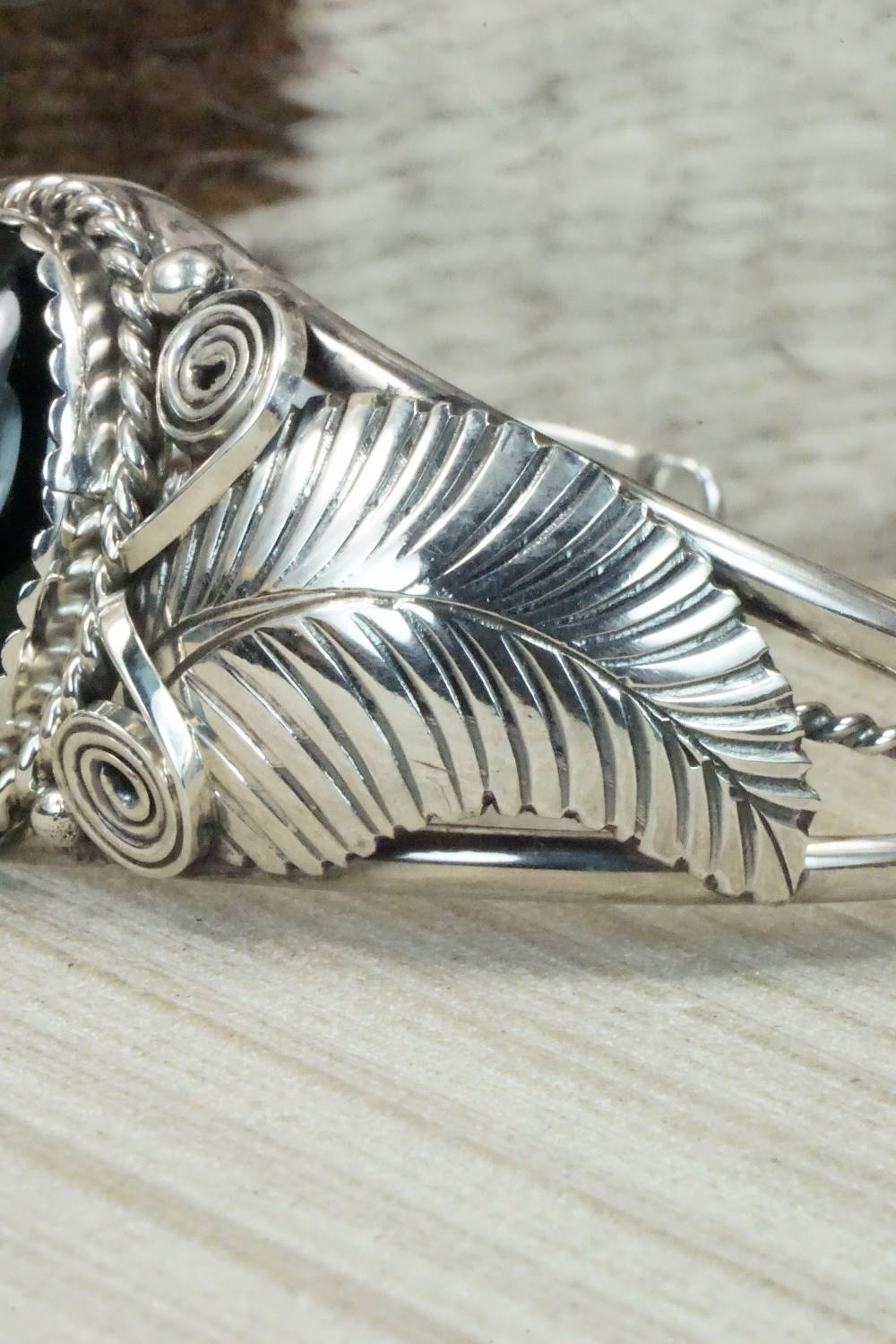 Onyx & Sterling Silver Bracelet - Navajo