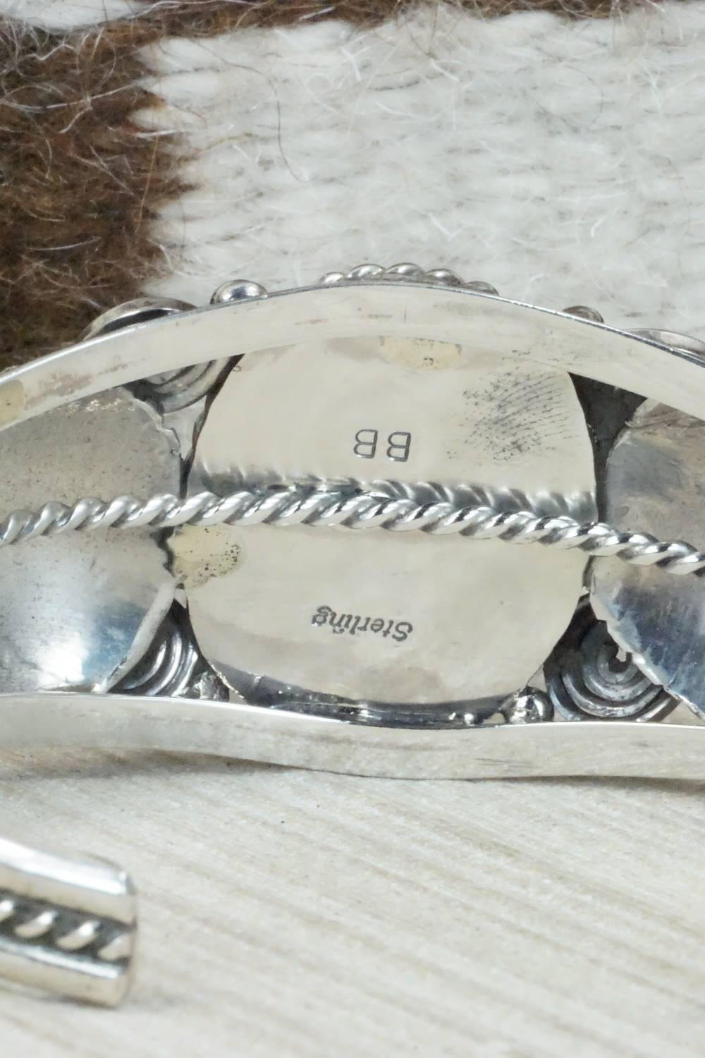 Onyx & Sterling Silver Bracelet - Navajo