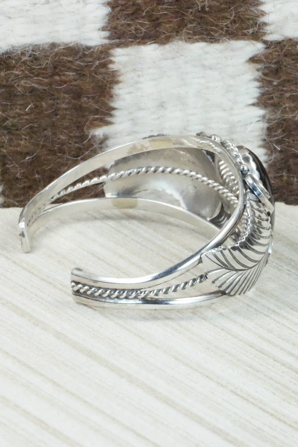 Onyx & Sterling Silver Bracelet - Navajo