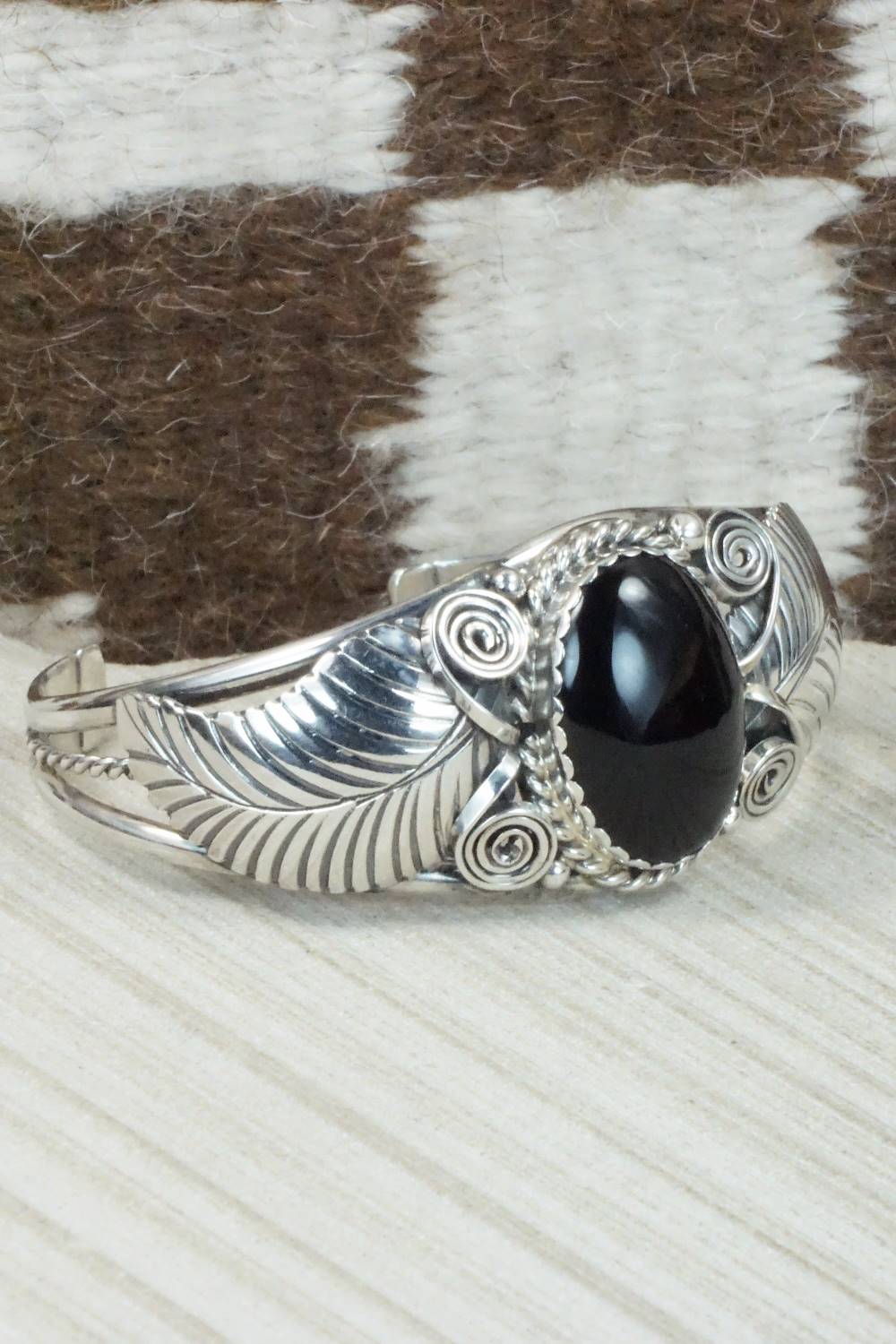Onyx & Sterling Silver Bracelet - Navajo