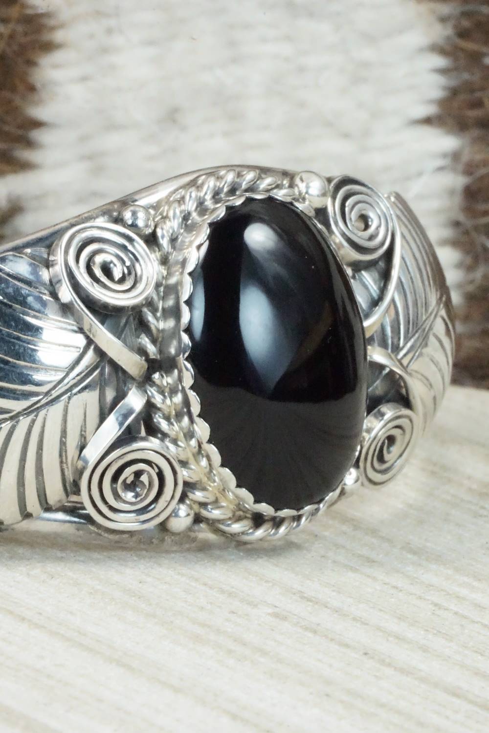 Onyx & Sterling Silver Bracelet - Navajo