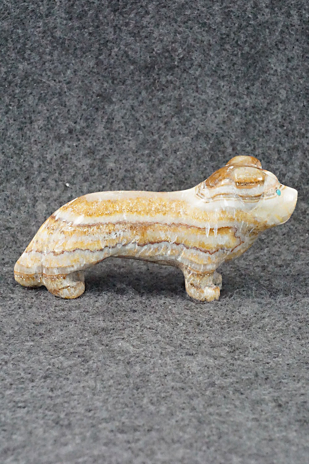 Dog Zuni Fetish Carving - Cody Nastacio