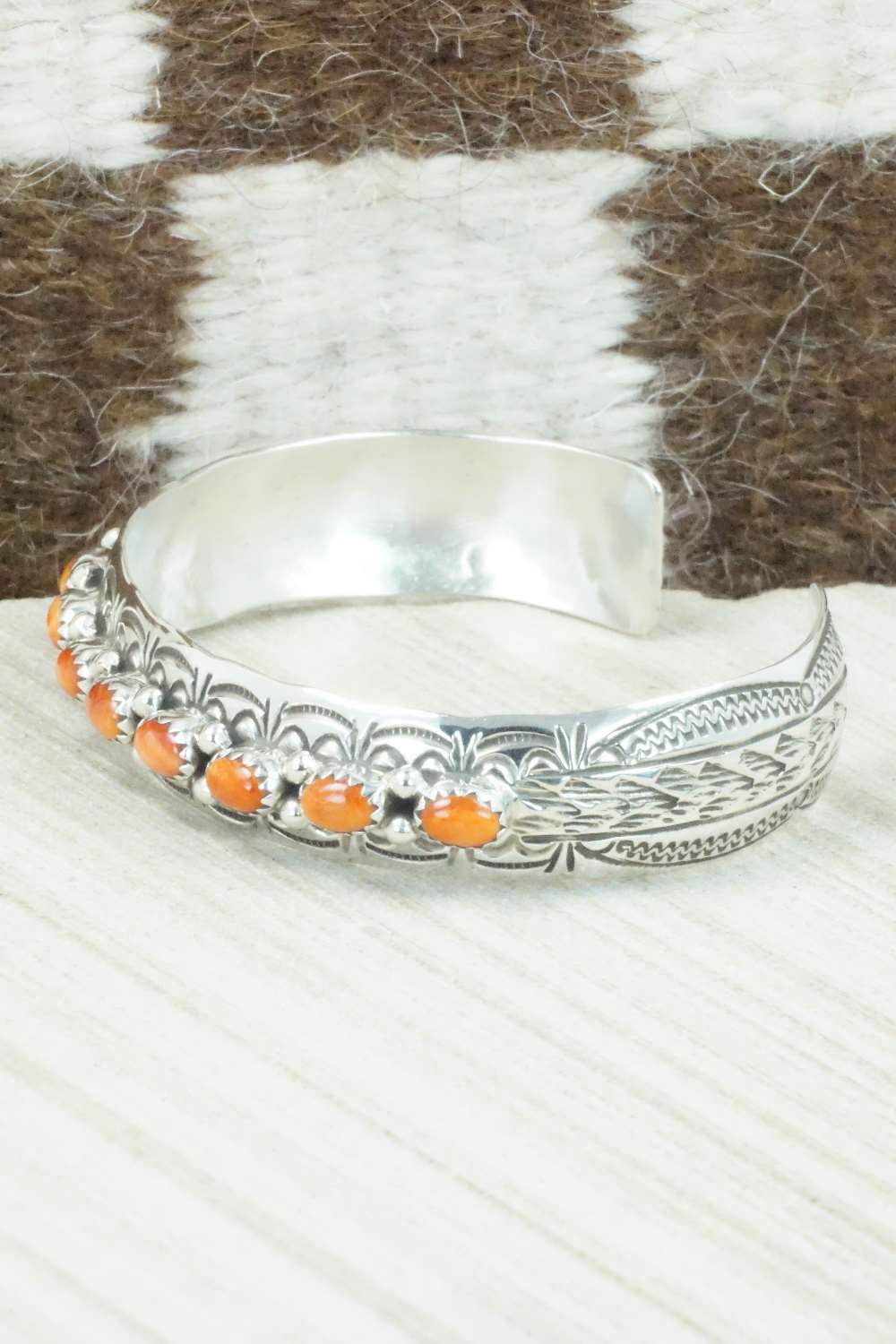 Spiny Oyster & Sterling Silver Bracelet - Glenn Sandoval