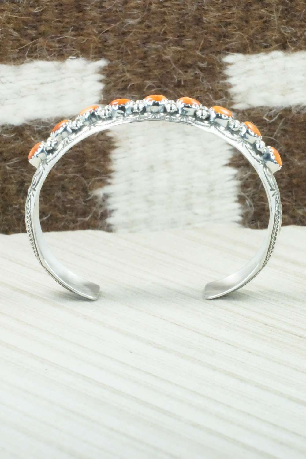 Spiny Oyster & Sterling Silver Bracelet - Glenn Sandoval