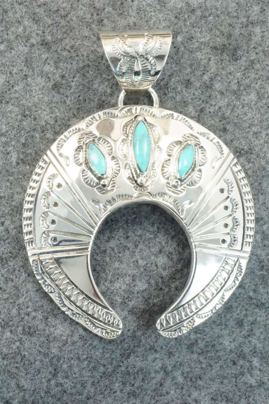 Turquoise & Sterling Silver Pendant - Jeremy Delgarito