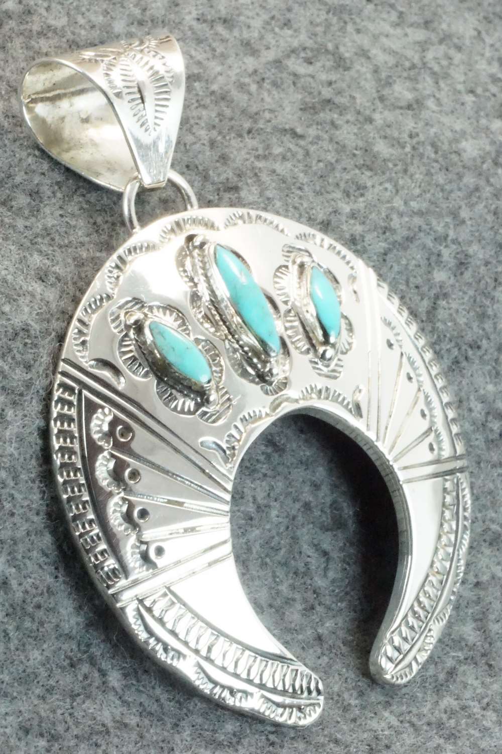 Turquoise & Sterling Silver Pendant - Jeremy Delgarito