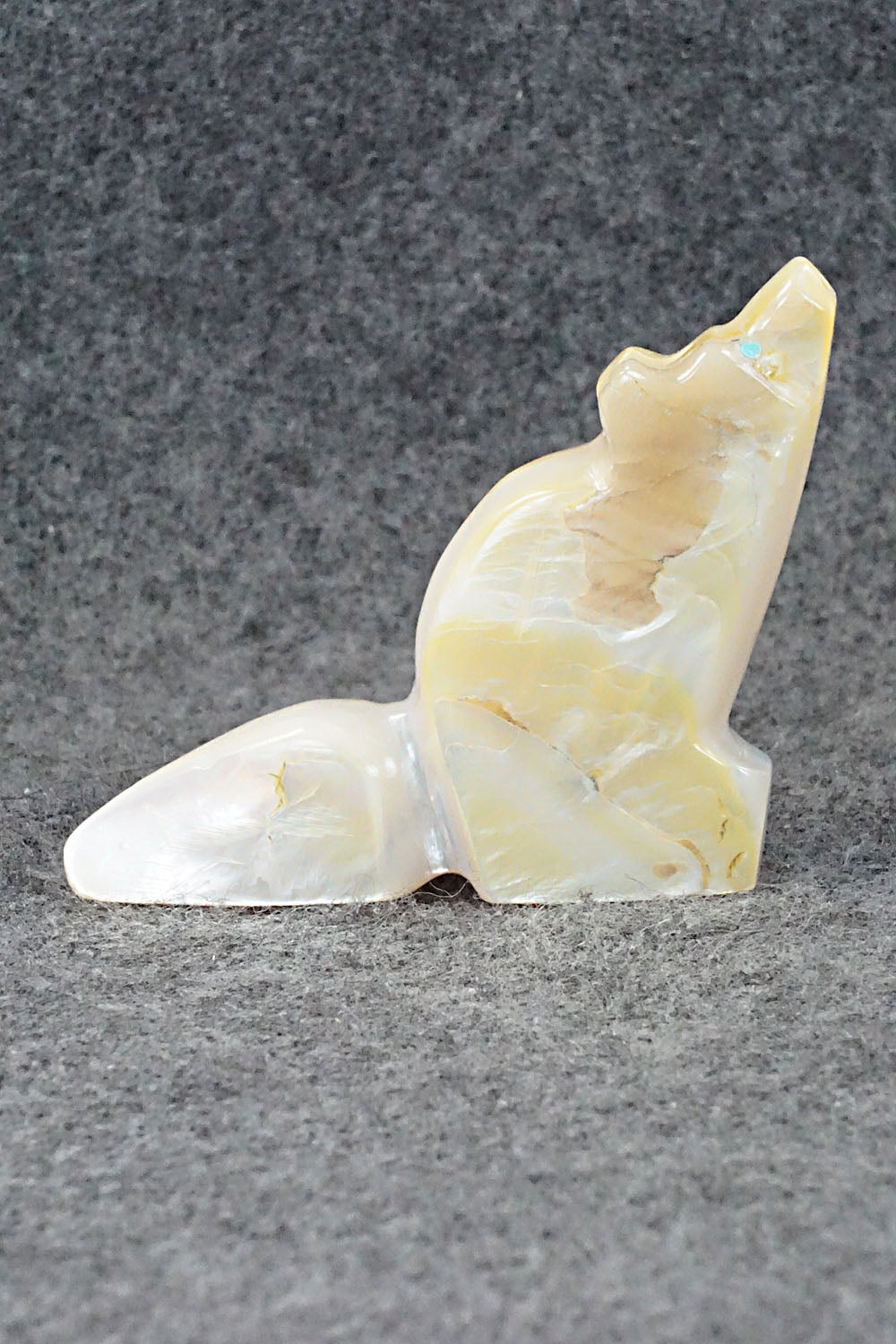 Wolf Zuni Fetish Carving - Danny Lonjose