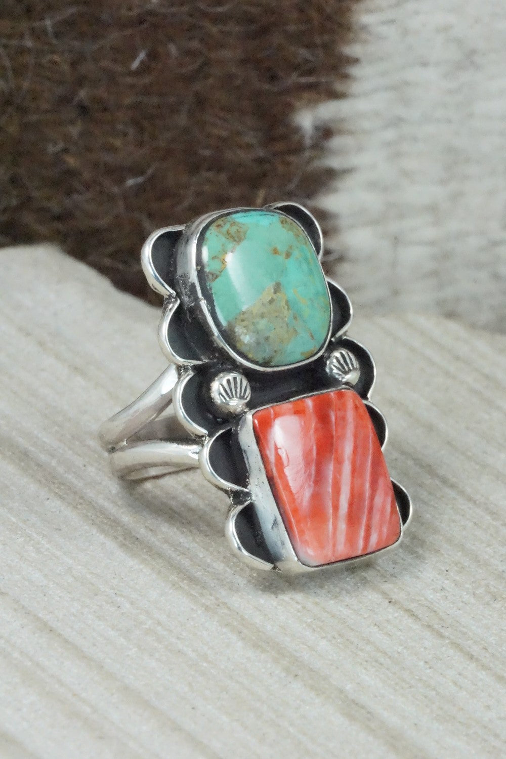 Turquoise, Spiny Oyster & Sterling Silver Ring - Priscilla Reeder - Size 8