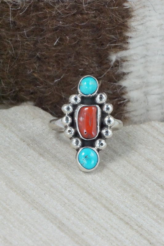 Turquoise, Coral & Sterling Silver Ring - Priscilla Reeder - Size 7.5