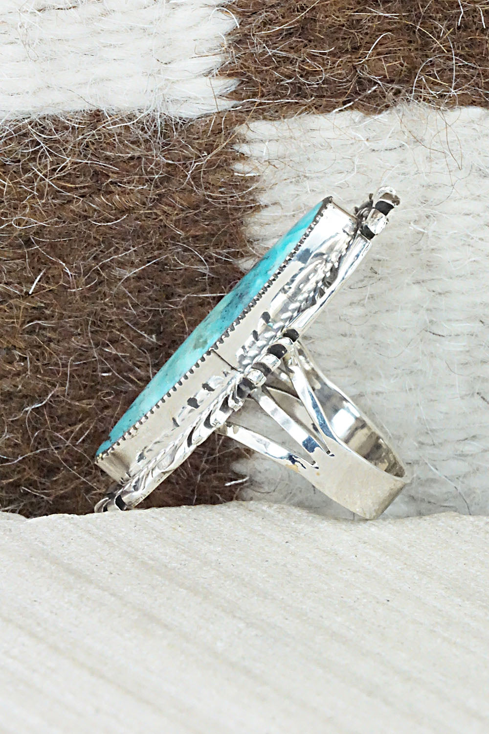 Turquoise & Sterling Silver Ring - Marie Jones - Size 7