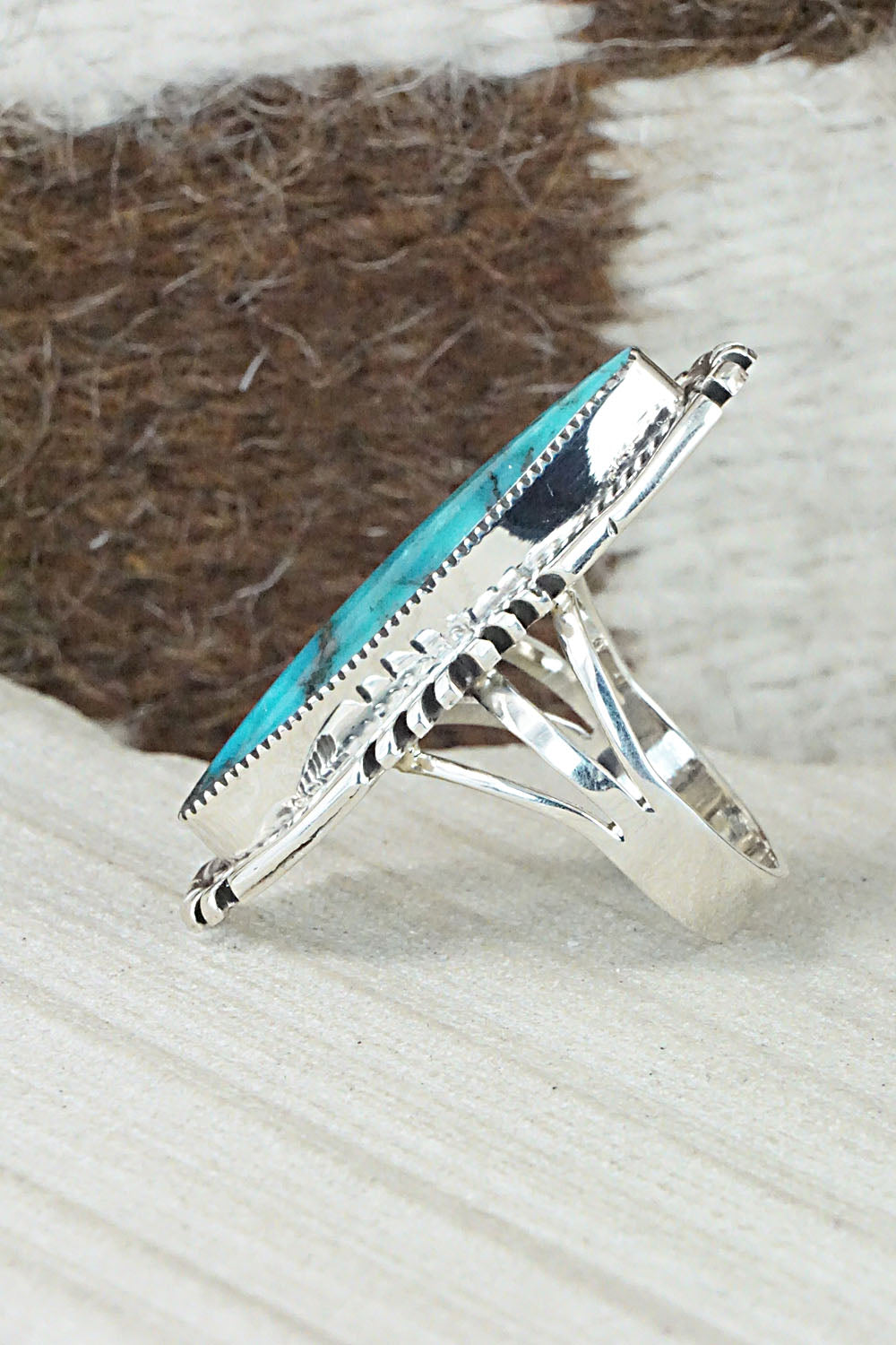 Turquoise & Sterling Silver Ring - Marie Jones - Size 8.75