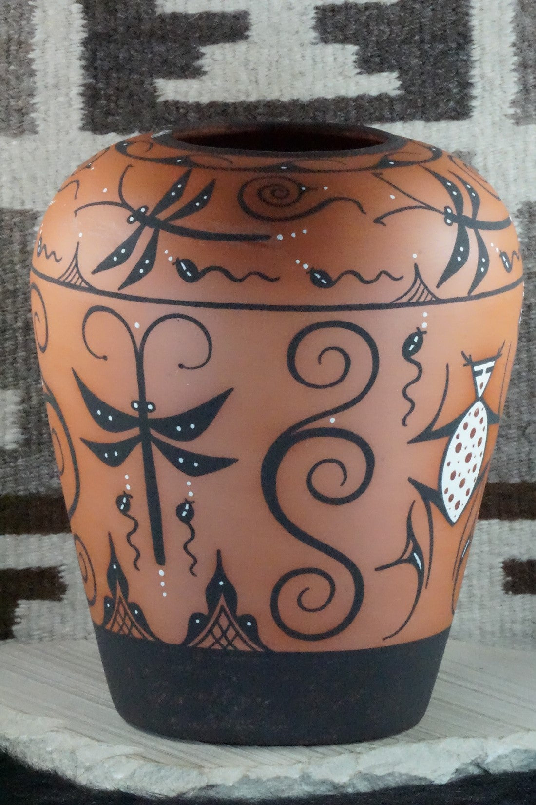 Zuni Pottery - Priscilla Peynetsa