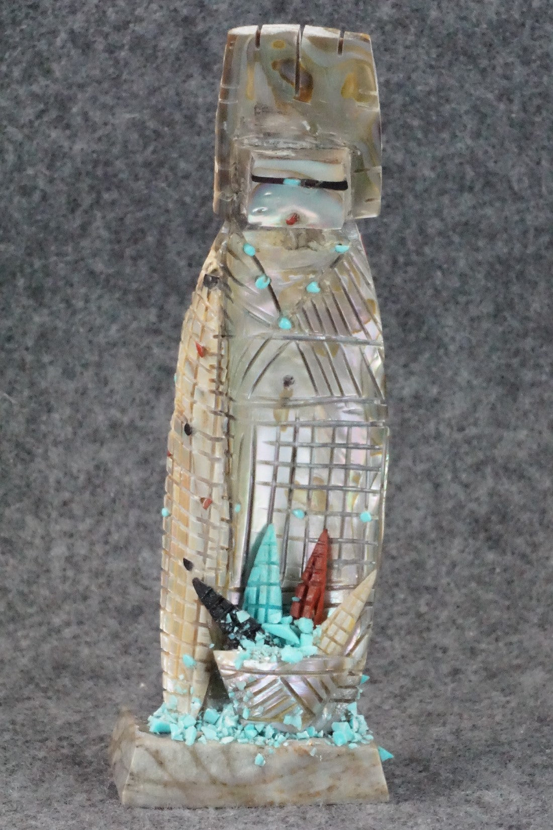 Corn Maiden Zuni Fetish Carving - Carl Etsate