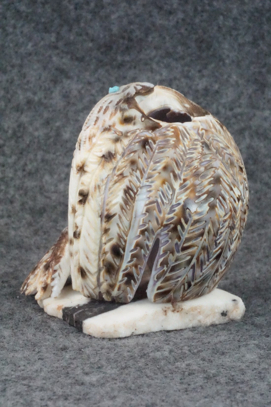 Eagle Zuni Fetish Carving - Jon Quam