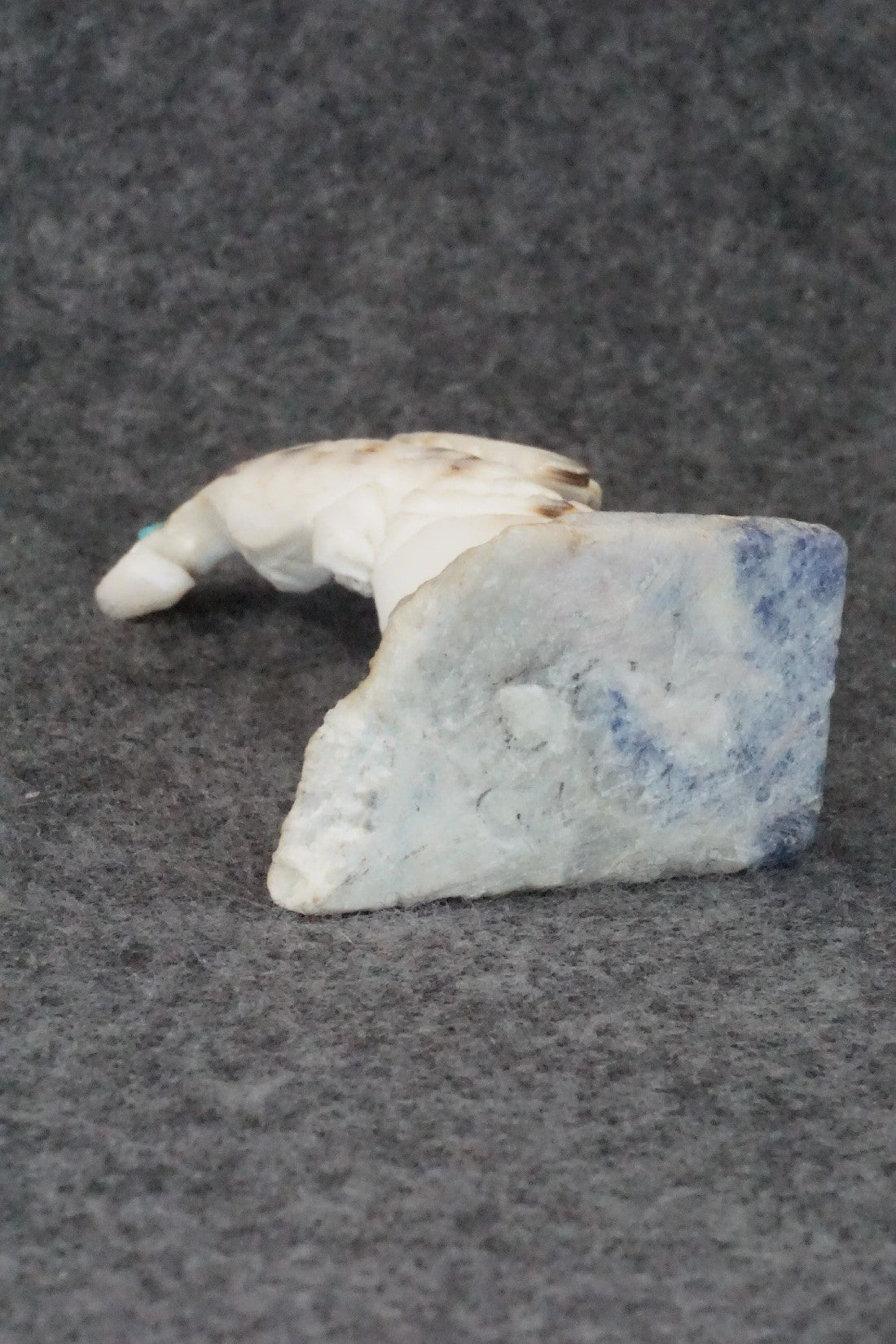 Eagle Zuni Fetish Carving - Jon Quam