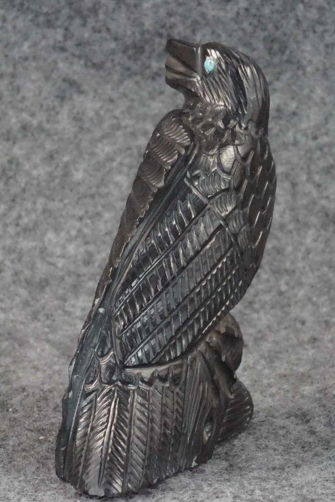 Crow Zuni Fetish Carving - Derrick Kaamasee