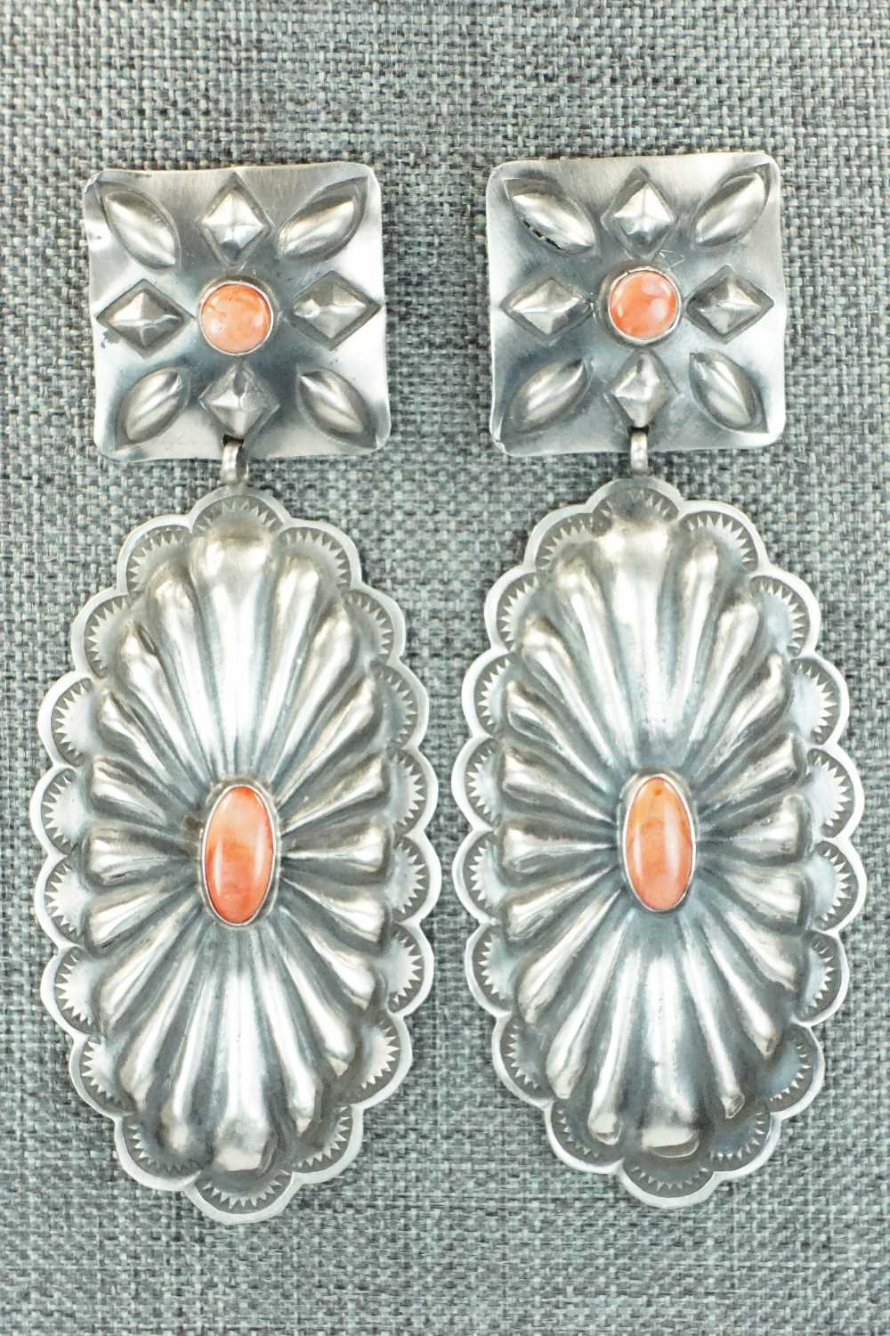 Spiny Oyster and Sterling Silver Earrings - Rita Lee