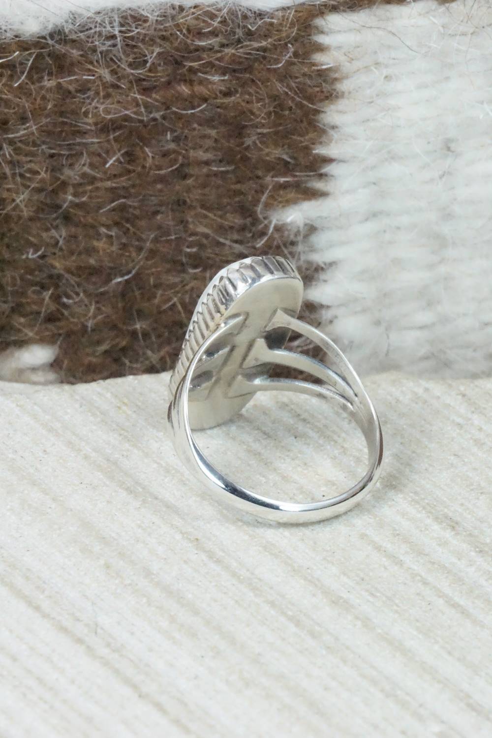 White Buffalo & Sterling Silver Ring - Navajo - Size 8
