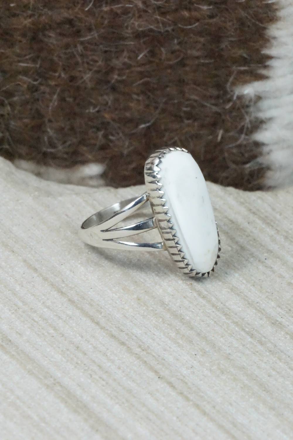 White Buffalo & Sterling Silver Ring - Navajo - Size 8