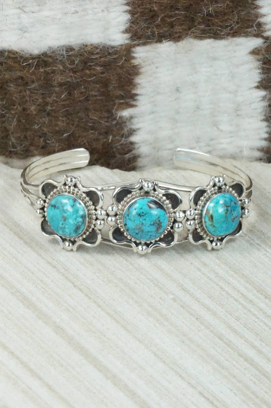 Turquoise & Sterling Silver Bracelet - Navajo