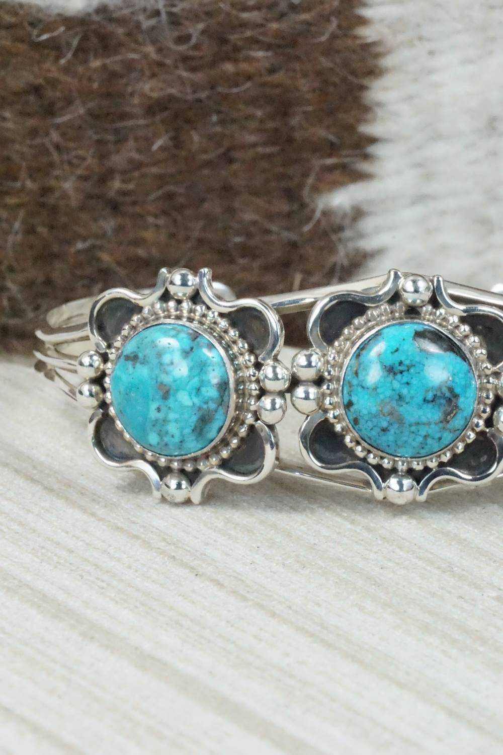 Turquoise & Sterling Silver Bracelet - Navajo