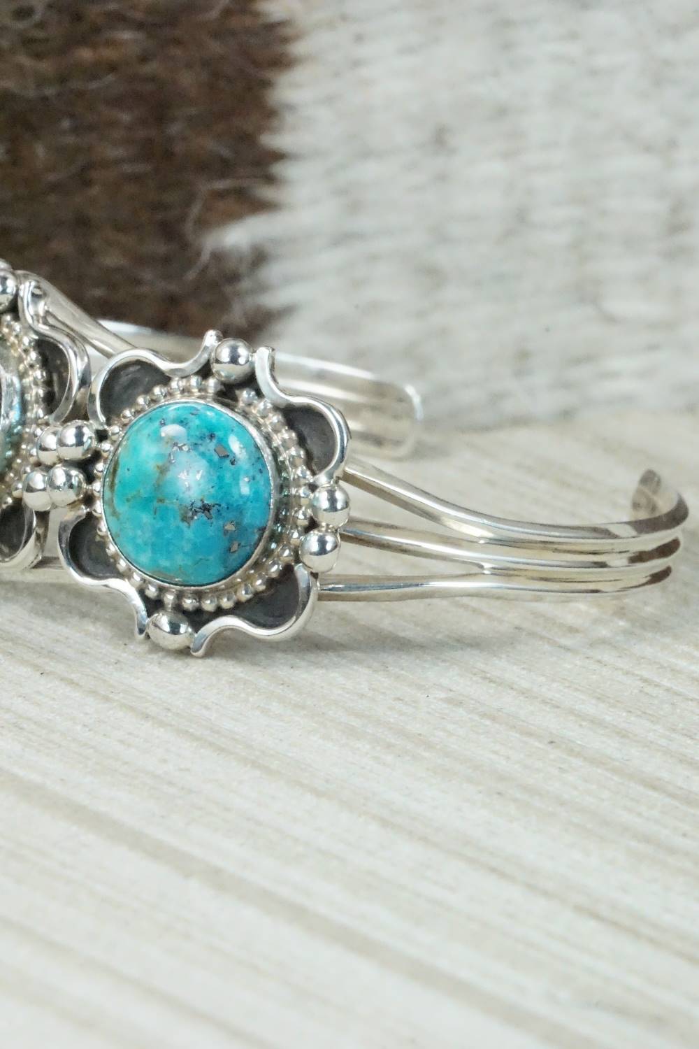 Turquoise & Sterling Silver Bracelet - Navajo