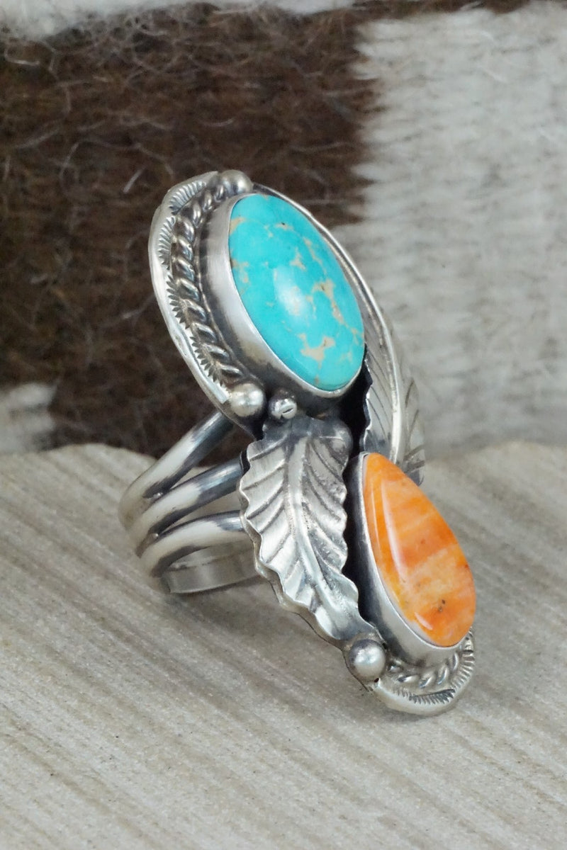 Turquoise, Spiny Oyster & Sterling Silver Ring - Betty Lee - Size 8.75