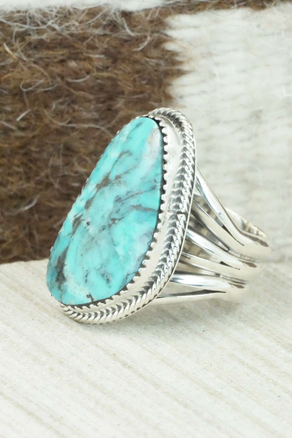 Turquoise & Sterling Silver Ring - Mike Smith - Size 9.5