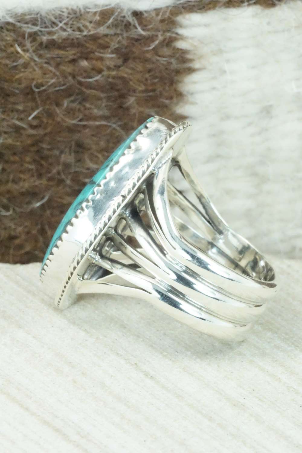 Turquoise & Sterling Silver Ring - Mike Smith - Size 9.5