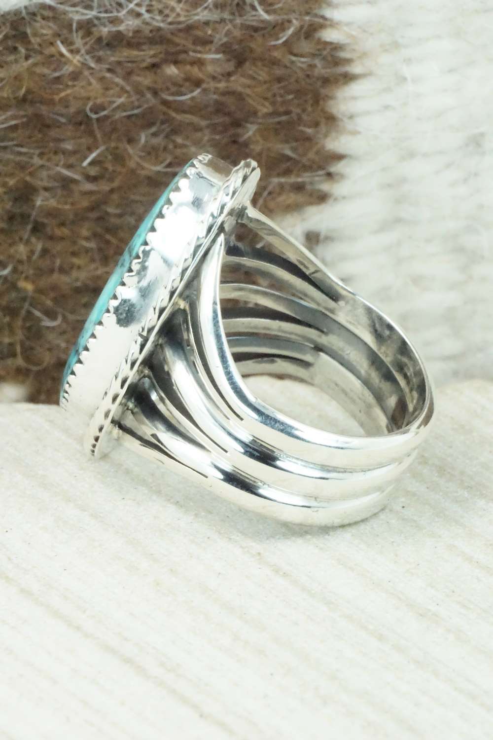 Turquoise & Sterling Silver Ring - Mike Smith - Size 9.5
