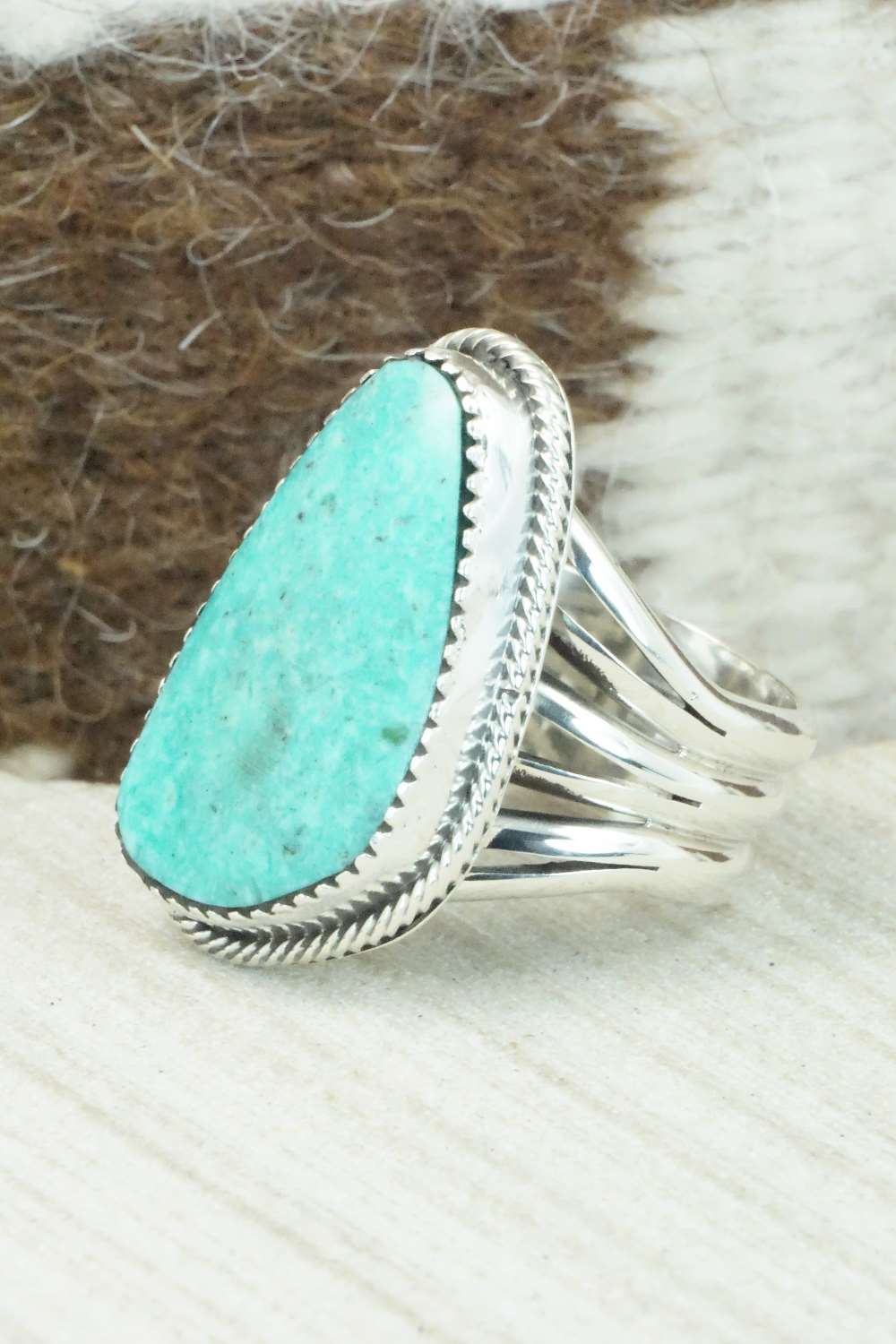 Turquoise & Sterling Silver Ring - Mike Smith - Size 9.75