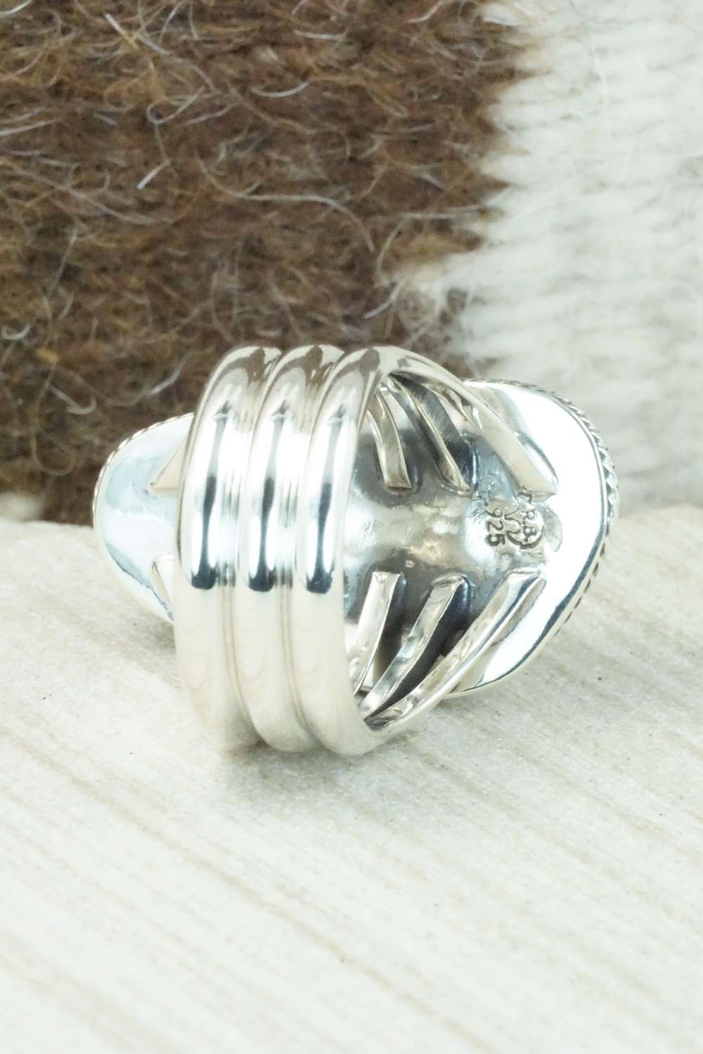 Turquoise & Sterling Silver Ring - Mike Smith - Size 9.75