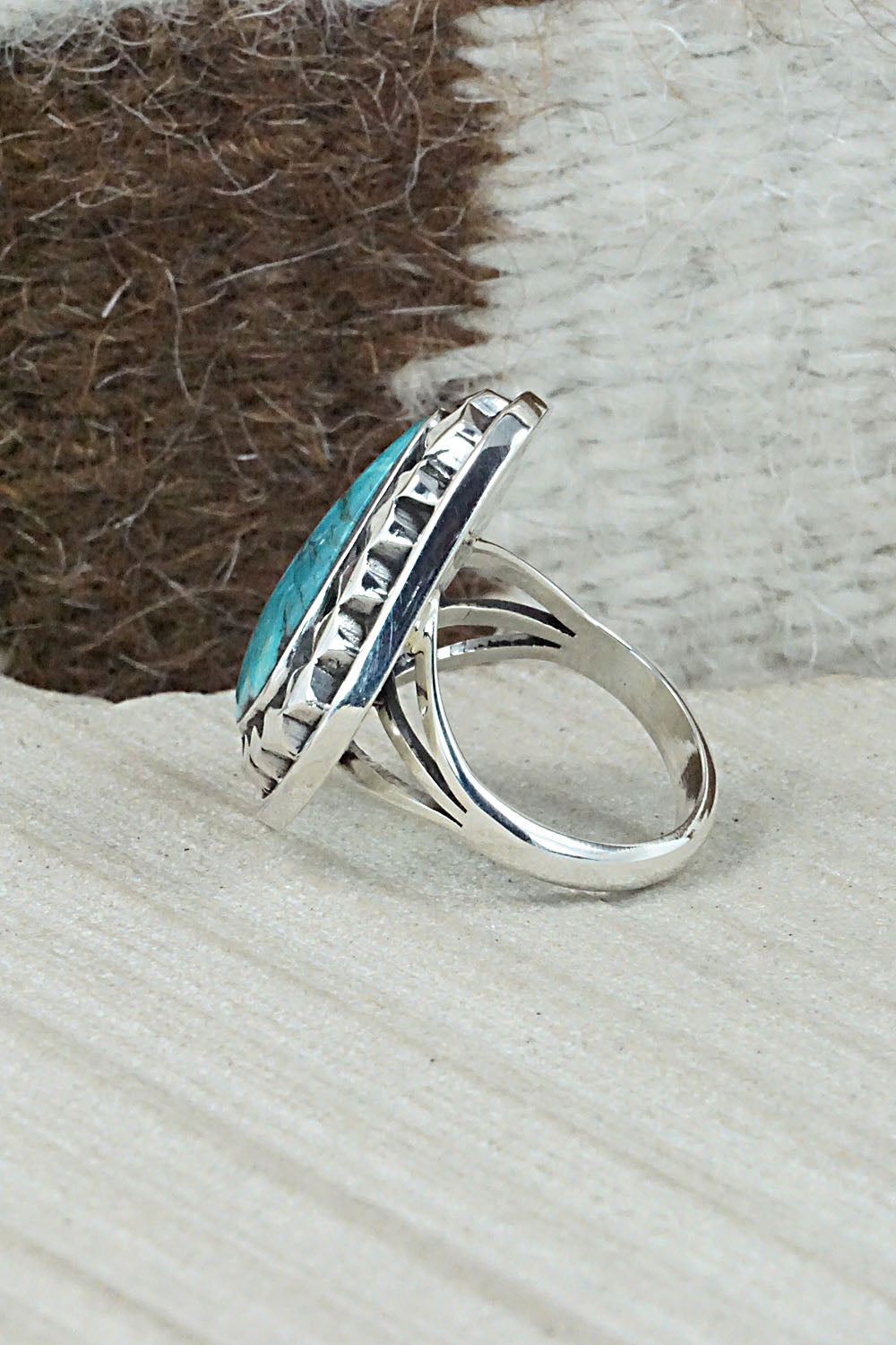 Turquoise & Sterling Silver Ring - Mike Smith - Size 6.5