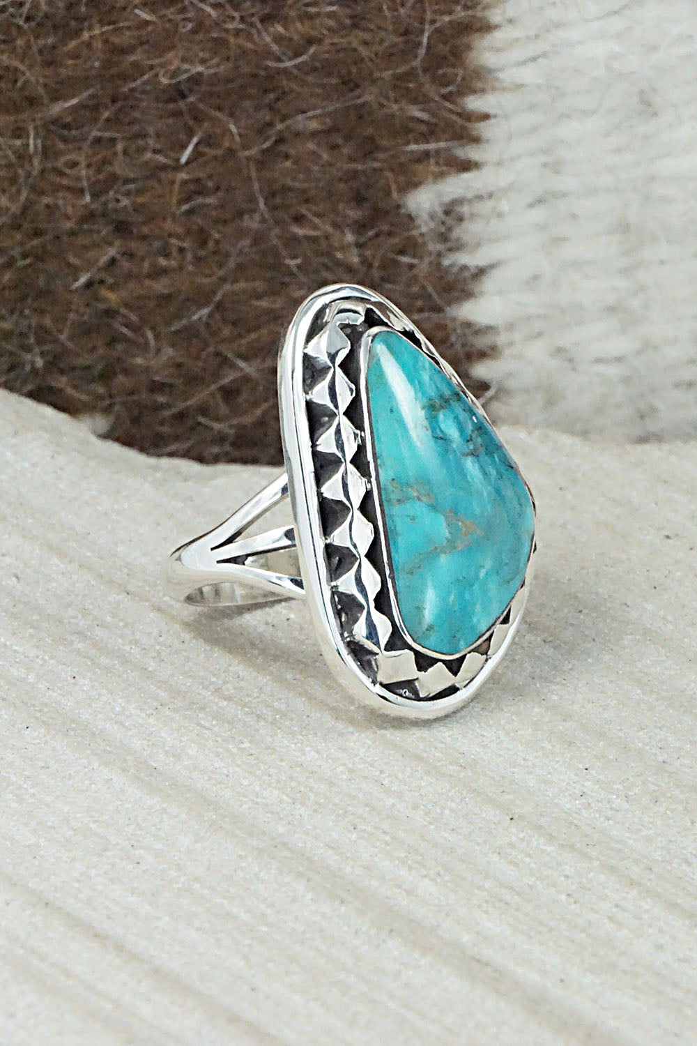 Turquoise & Sterling Silver Ring - Mike Smith - Size 6.5